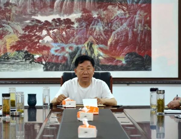 一滕集團(tuán)黨委召開(kāi)慶祝***共產(chǎn)黨成立102周年會(huì)議