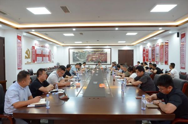 山東一滕建設(shè)集團(tuán)召開(kāi)2023年上半年工作總結(jié)會(huì)