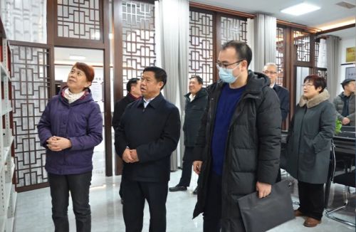 ***榮譽！一滕集團“***全國總工會職工書屋示范點” 正式授牌