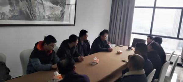 中國(guó)二十二冶山東公司蒞臨一滕建設(shè)集團(tuán)參觀考察